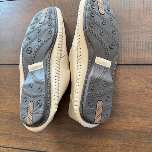 Dingo by Fluchos Men’s Slip-On Leather Loafers EUR 42 US 9 Beige Stitched Moc
